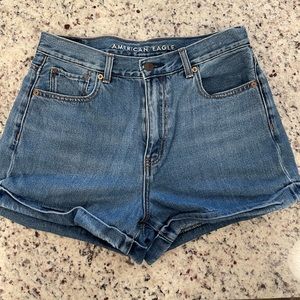 American eagle mom shorts